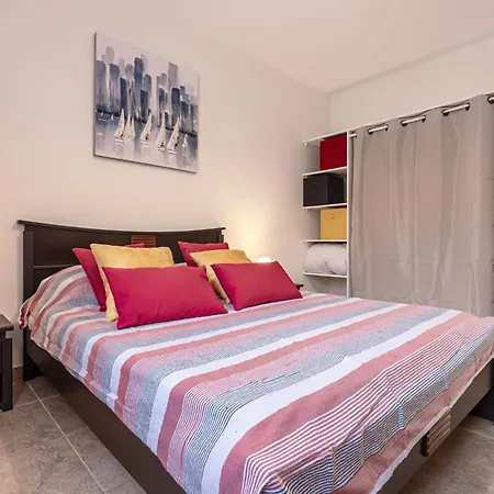 Muratello By Interhome פורטו-וישיו